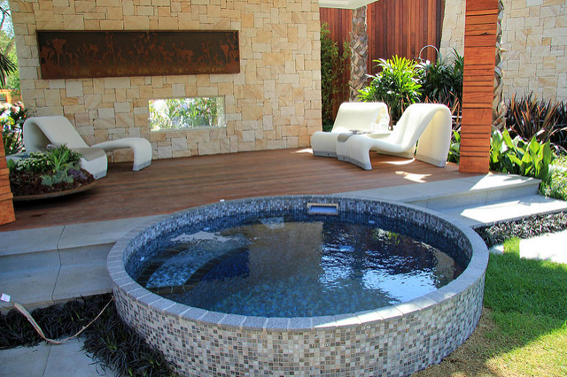 Pool design